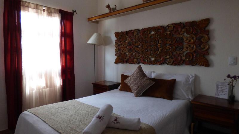 Hotel Santo Santiago image