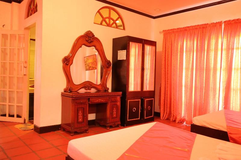 Isla Bonita Beach Resort image