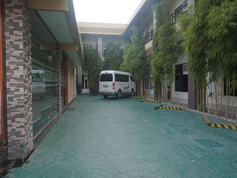 Zanrock Microhotel