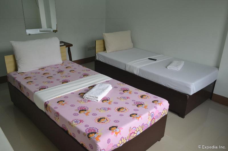 Pearl Suites image