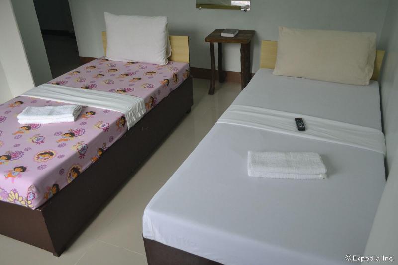 Pearl Suites image