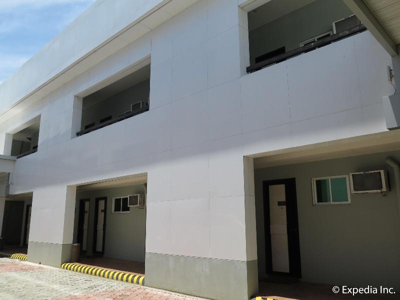 Lucky 9 Budget Hotel image