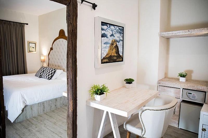 Hotel De Piedra image