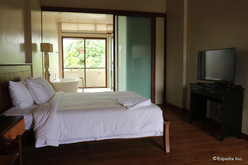 Bravo Resorts - Munting Paraiso image