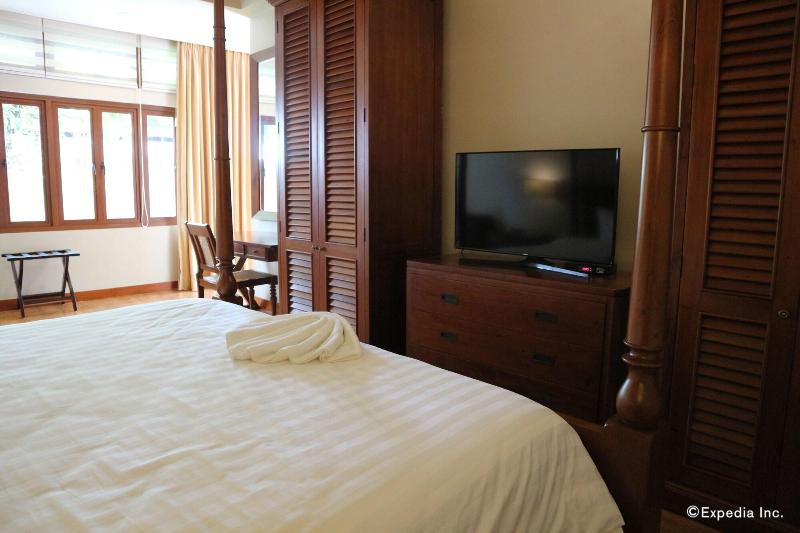 Bravo Resorts - Munting Paraiso image