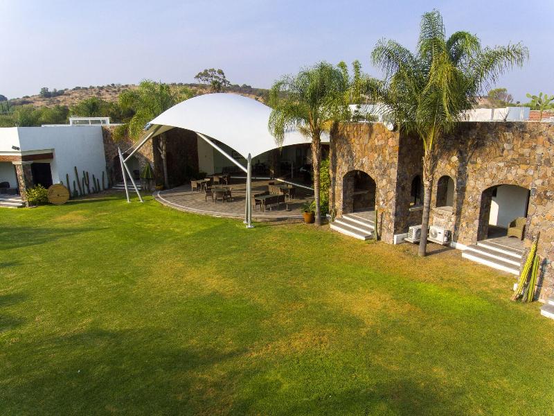 Hotel Villa Mexicana Golf Resort image