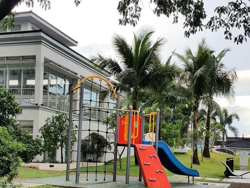 Grace Residences Taguig Near Bgc image