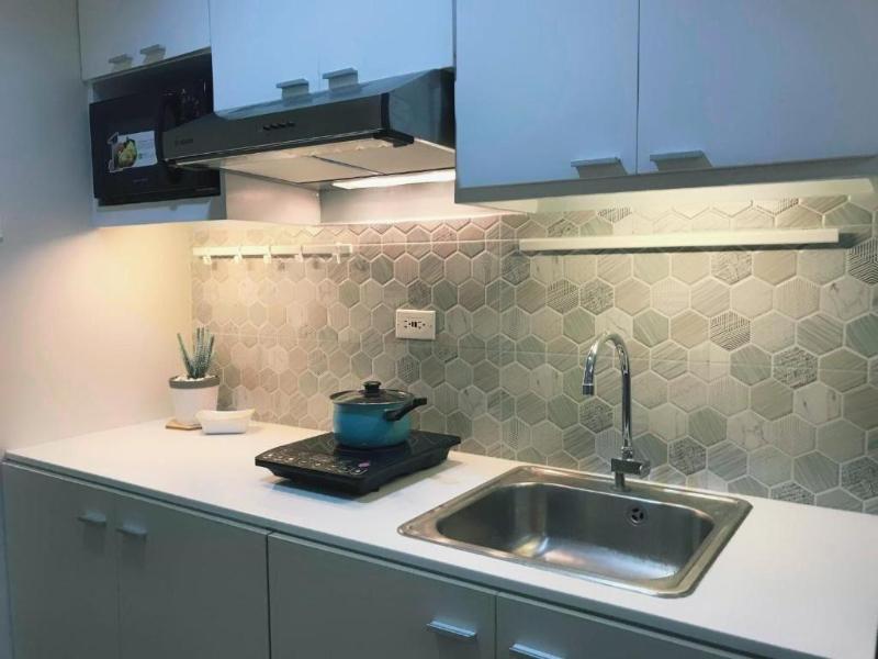 Grace Residences Taguig Near Bgc image