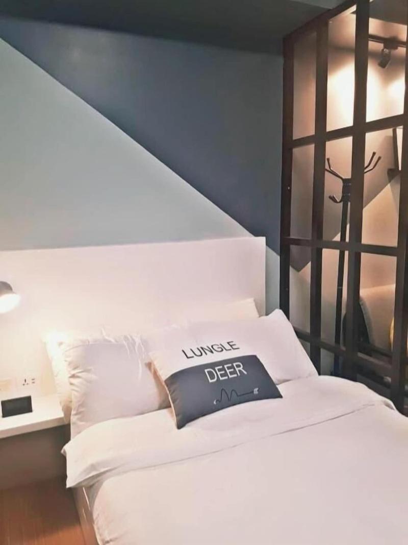 Grace Residences Taguig Near Bgc image