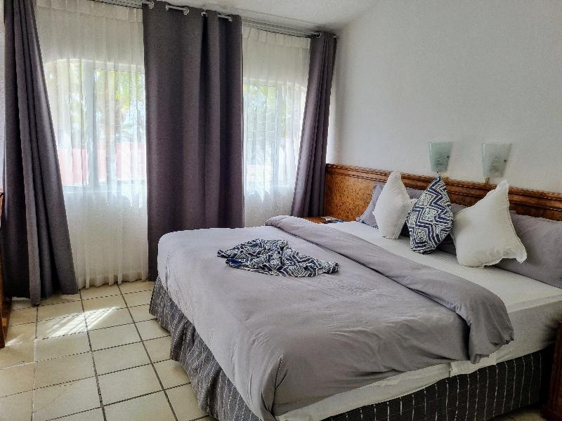 Buena vista Oceanfront & Hot Springs Resort  image