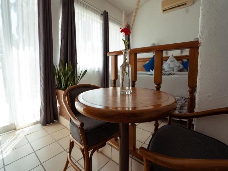Buena vista Oceanfront & Hot Springs Resort  image