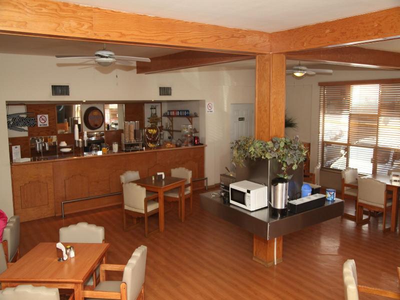 American Inn Hotel & Suites Hidalgo del Parral image