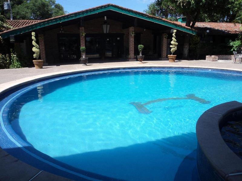 Hotel El Rancho image