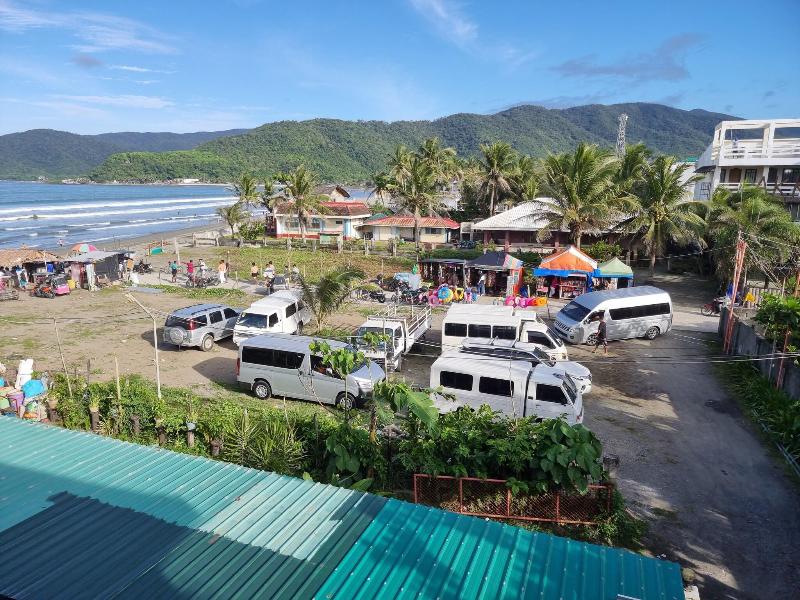 Pacific Waves Inn image