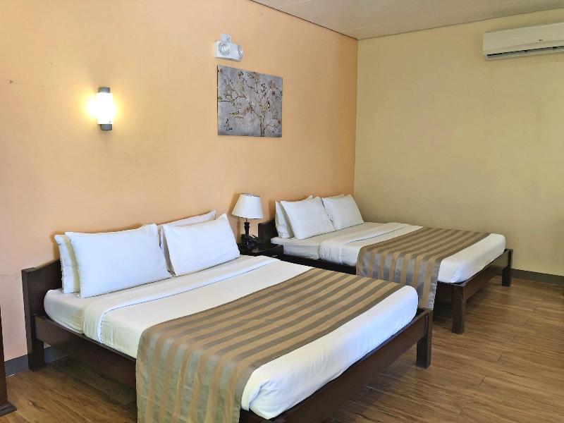 Sea Garden Resort Iloilo image