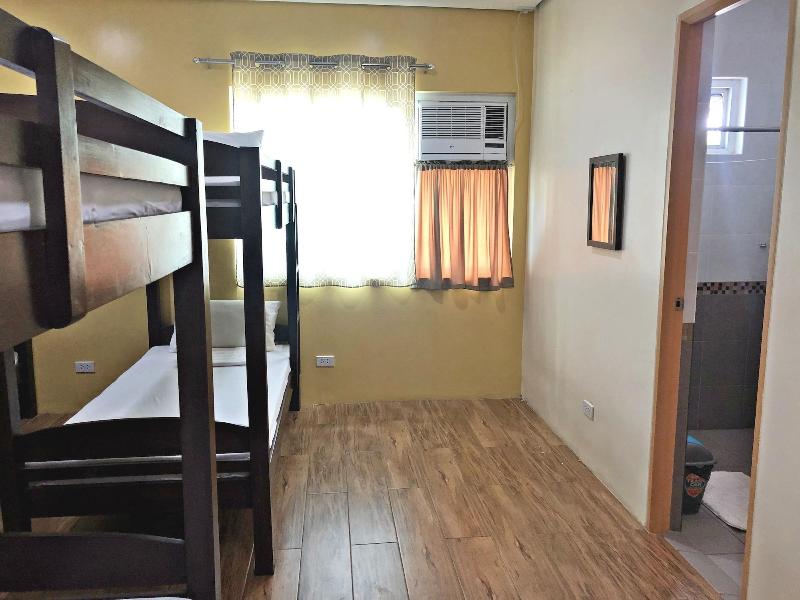 Sea Garden Resort Iloilo image