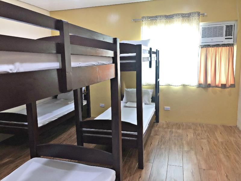 Sea Garden Resort Iloilo image