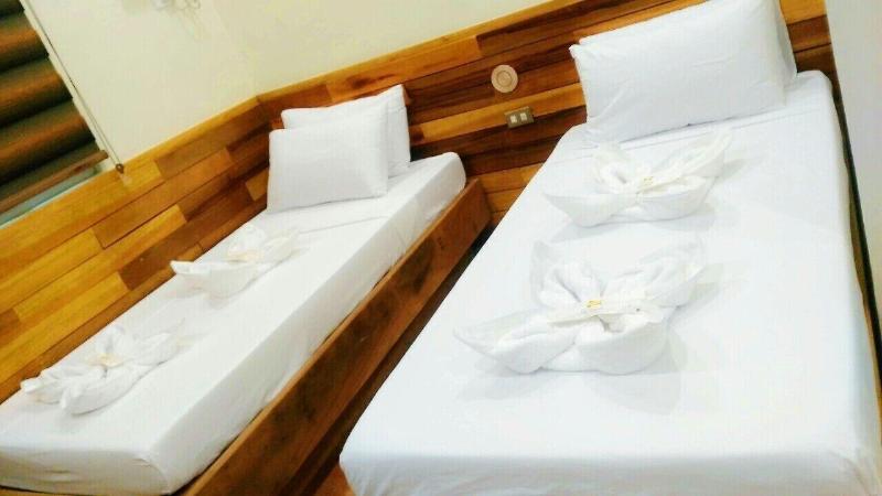 Two Seasons Executive Suites image