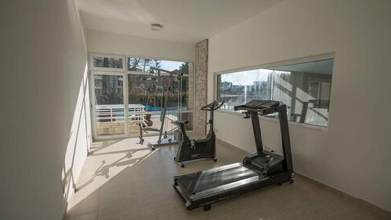 Sea Point image