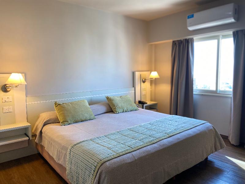 Continental Posadas Hotel image