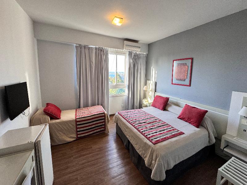 Continental Posadas Hotel image