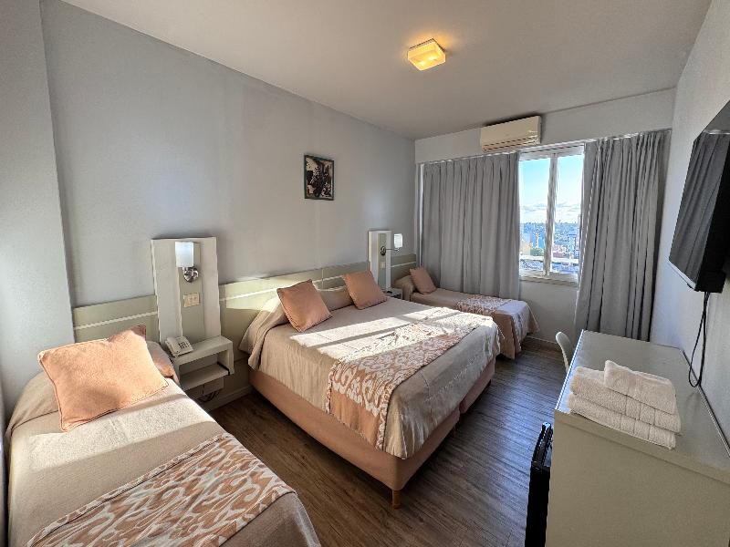 Continental Posadas Hotel image
