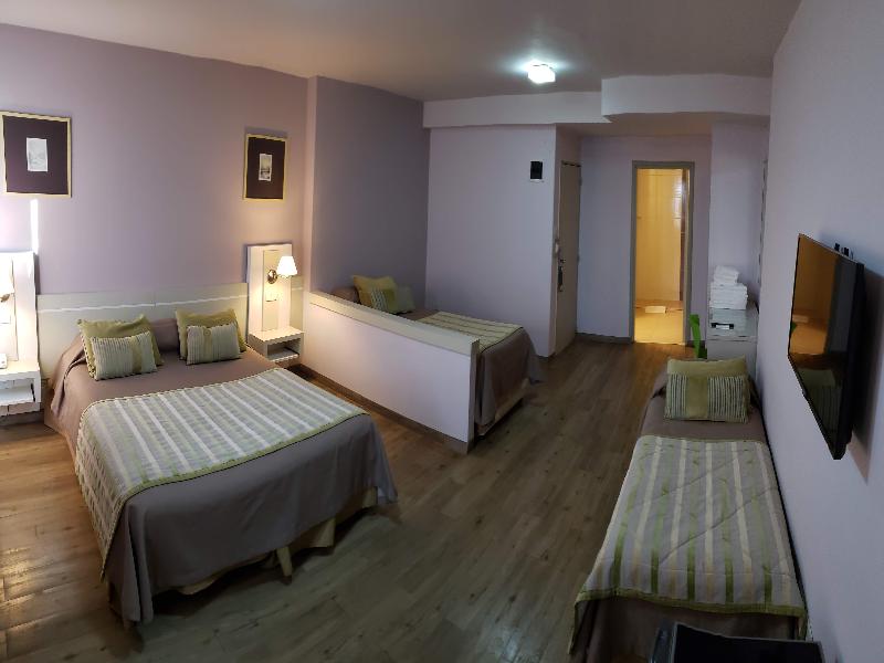 Continental Posadas Hotel image