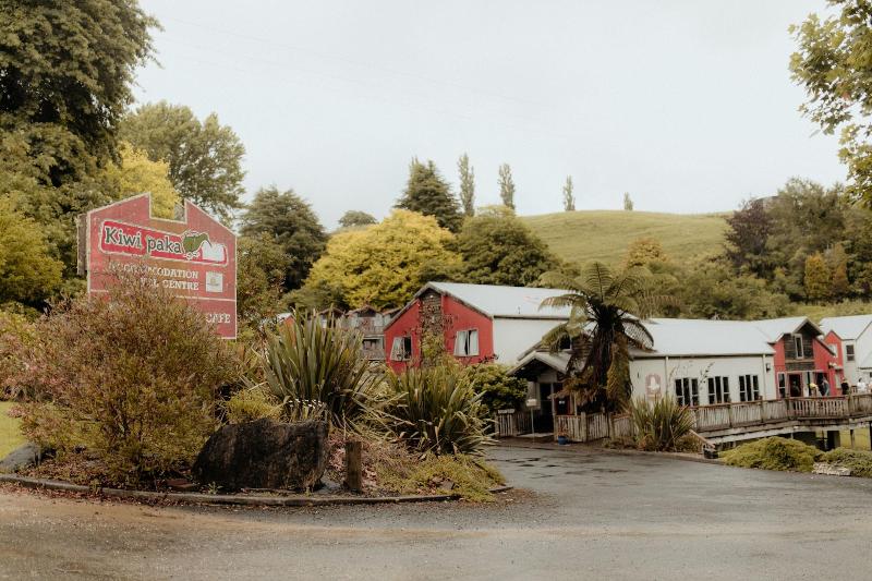 Kiwi Paka Waitomo image