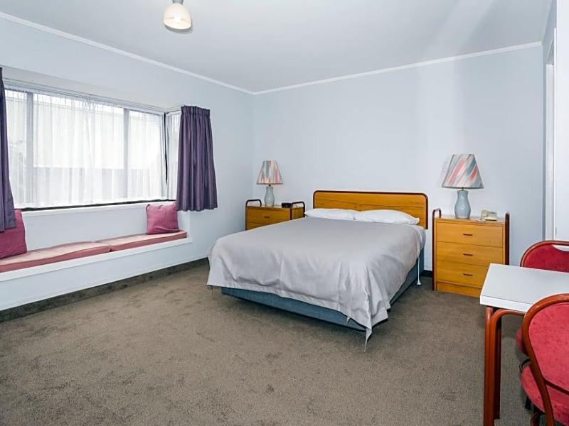 Takapuna International Motor Lodge image
