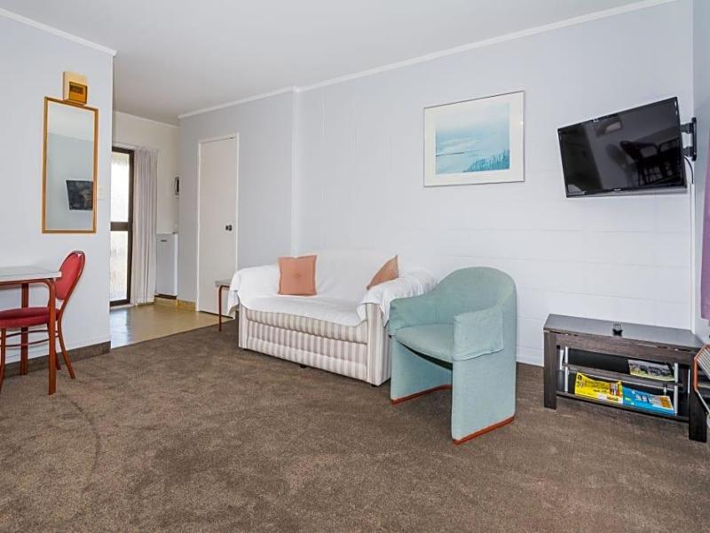 Takapuna International Motor Lodge image