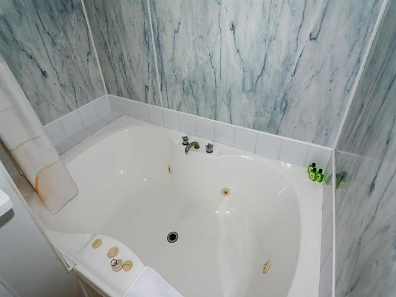 Takapuna International Motor Lodge image