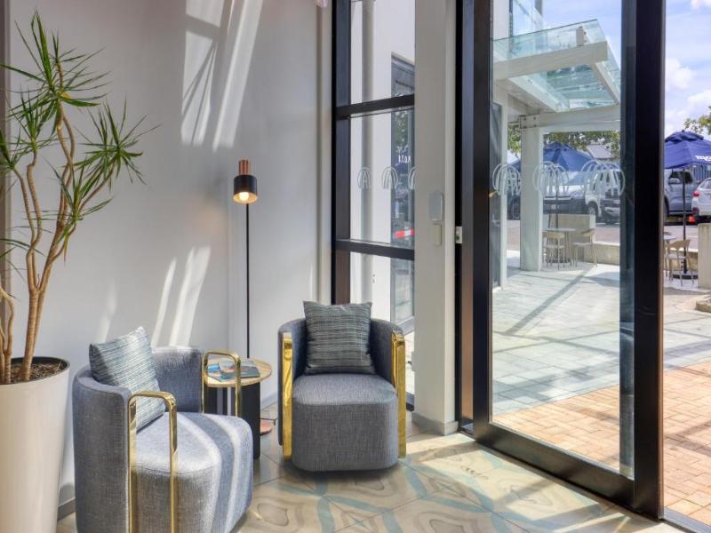 Marsden Suites Albany image