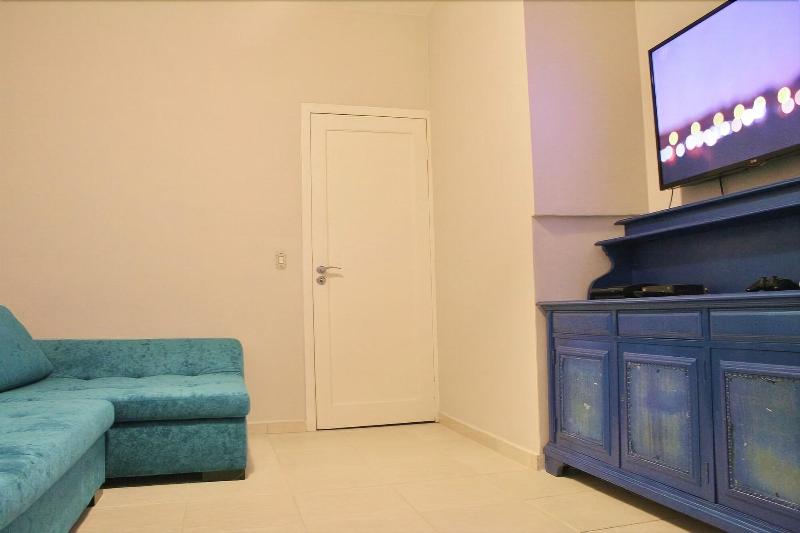 Viva Hostel Design image