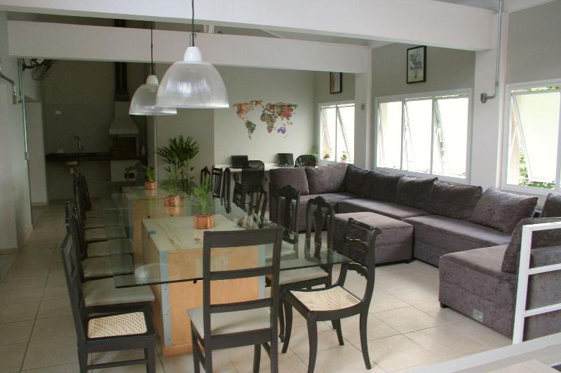 Viva Hostel Design image