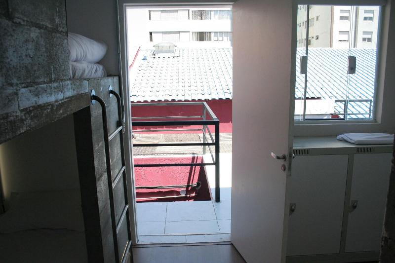 Viva Hostel Design image