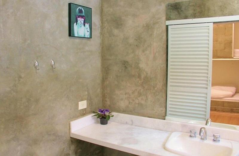 Viva Hostel Design image