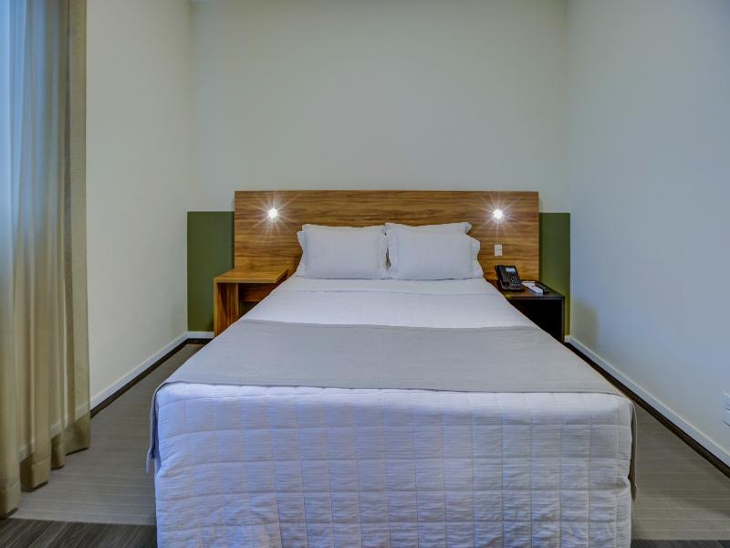 DOUBLE Accessible-Queen Size Bed