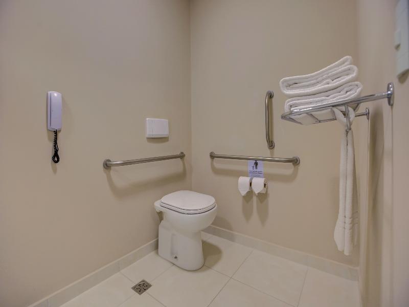 SINGLE Accessible-Queen Size Bed