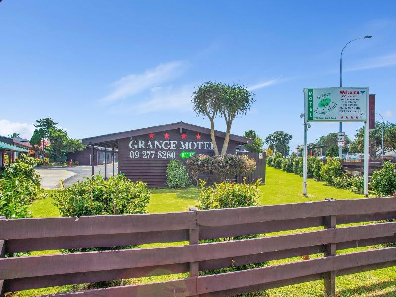 Grange Motel image