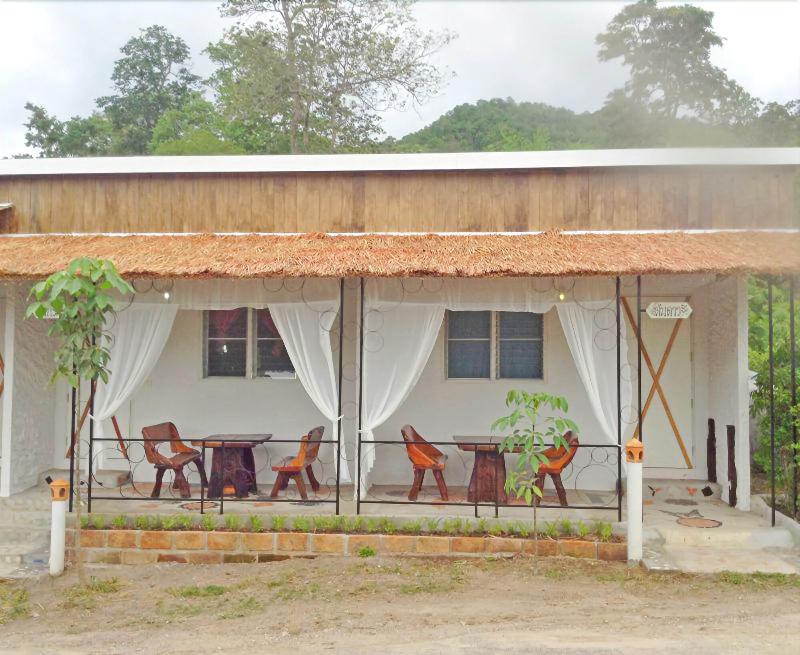 Khun Khao Tamnan Prai Resort image