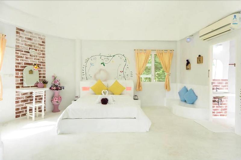 Khun Khao Tamnan Prai Resort image