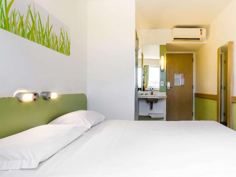 Ibis Budget Sertaozinho image