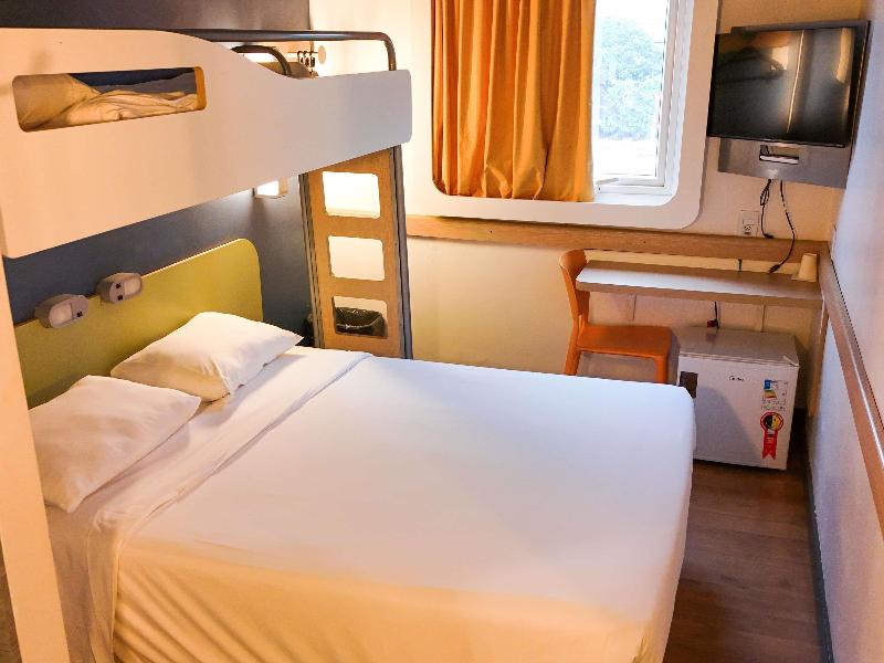 DOUBLE WITH DOUBLE BED — photo 7