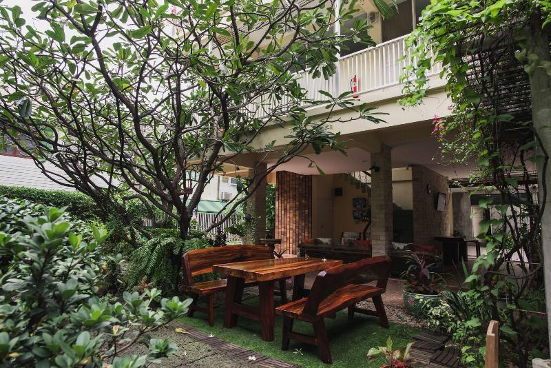 Issara By D Hostel image