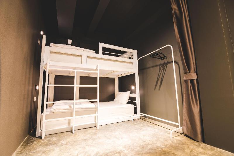 Issara By D Hostel image