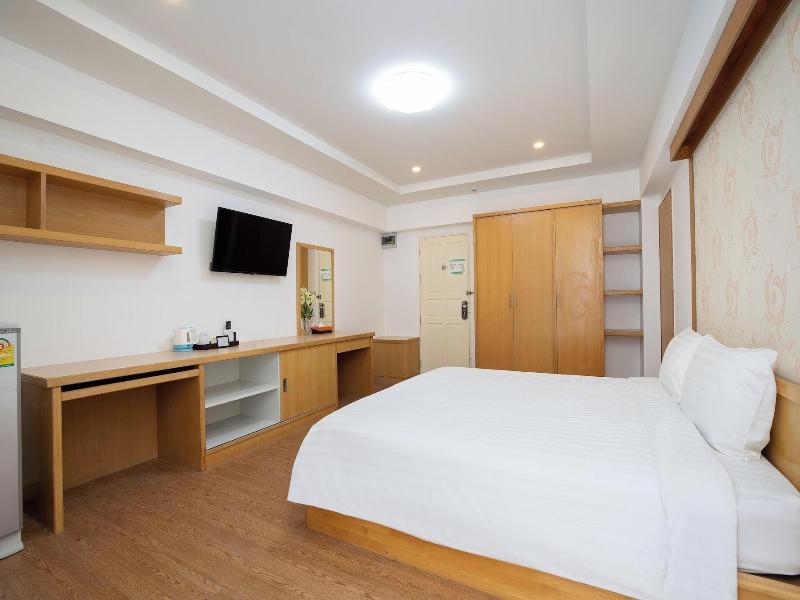 P-Park Hotel near Yanhee Hospital image