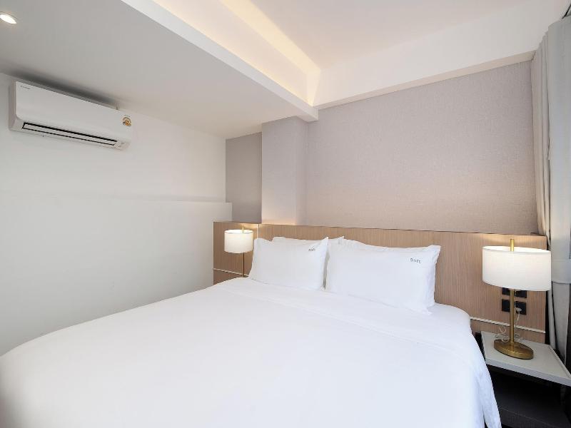 P-Park Hotel near Yanhee Hospital image