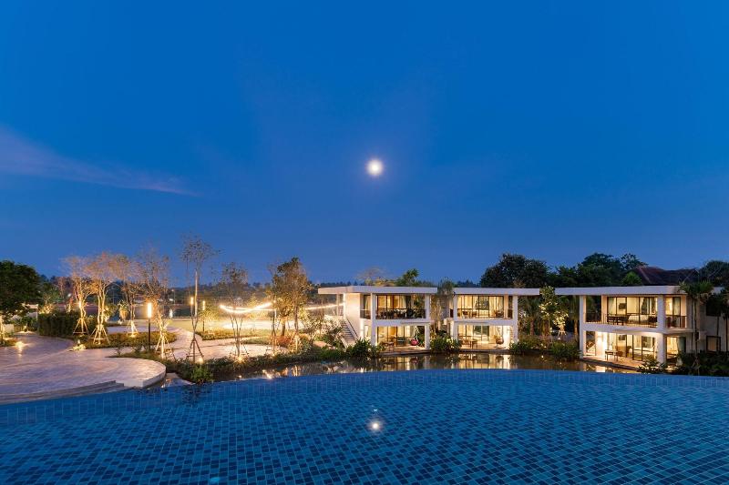 Na Tree Tara Riverside Resort image