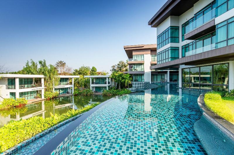 Na Tree Tara Riverside Resort image