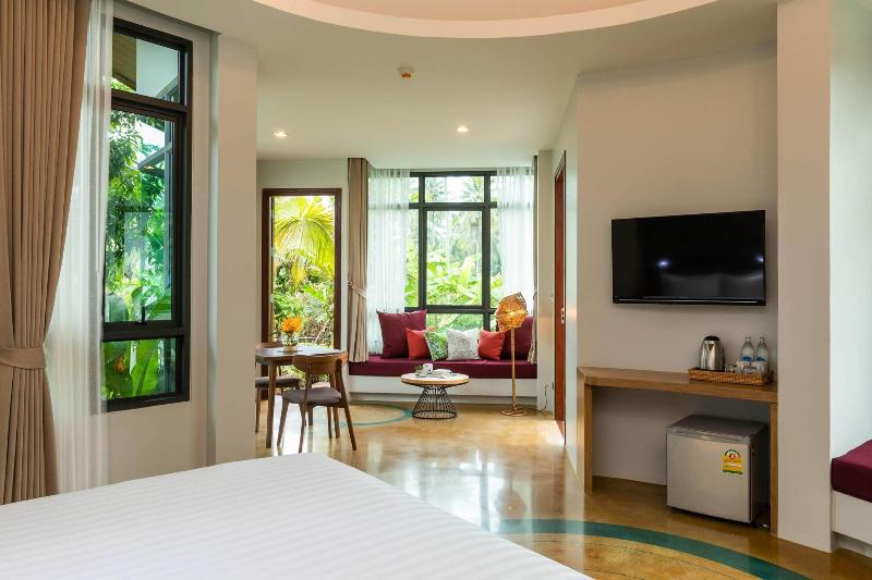 Na Tree Tara Riverside Resort image